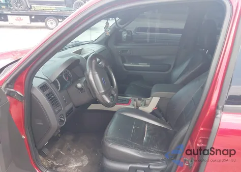 2009 Ford Escape Xlt z USA, uszkodzony, nr VIN 1FMCU93G69KB62033